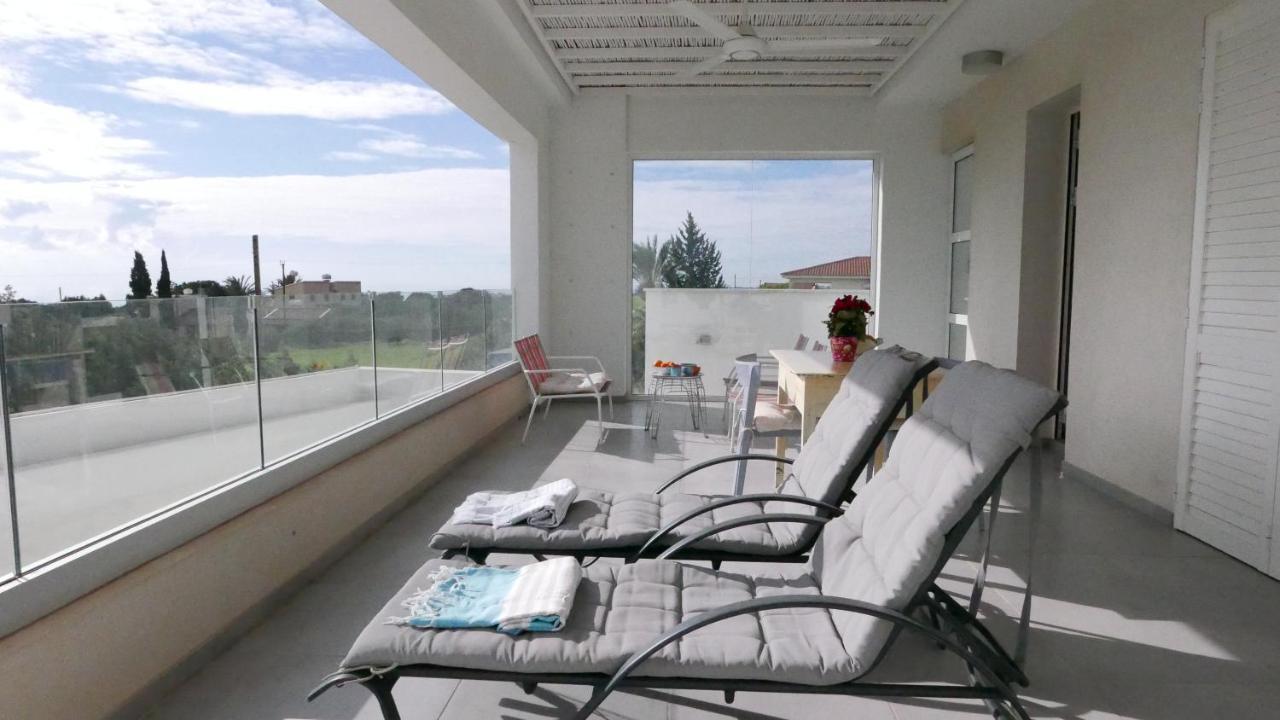 Casa Vacanze Baciata Agios Theodoros Bagian luar foto